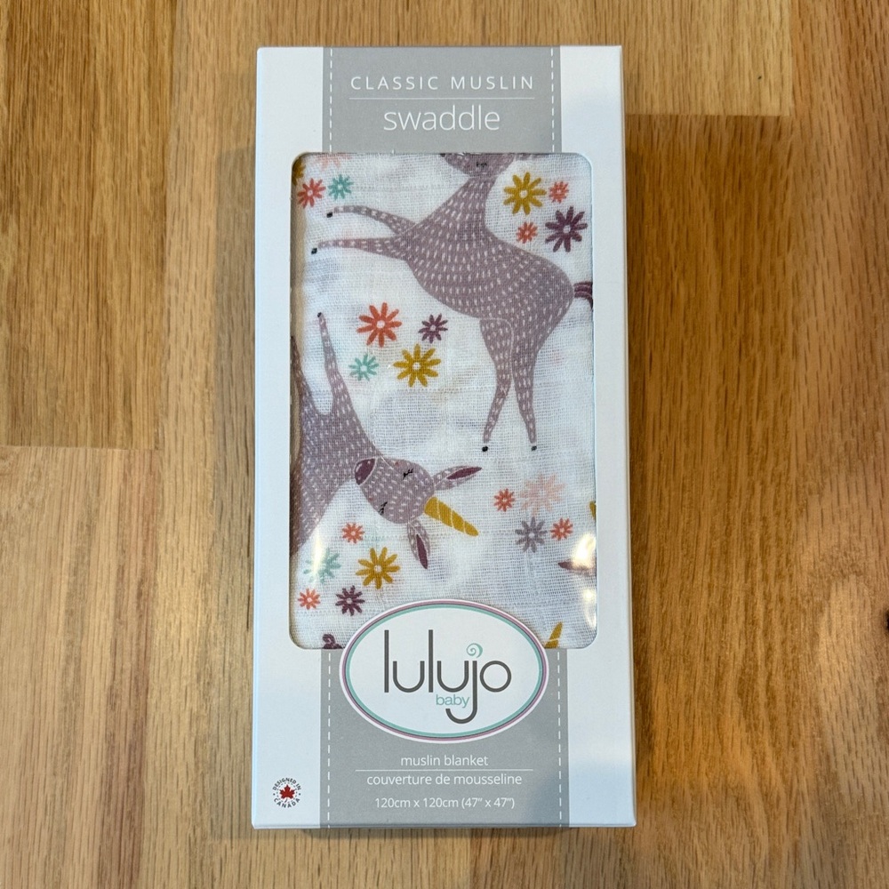 aden + anais Muslin Swaddle - White and Purple